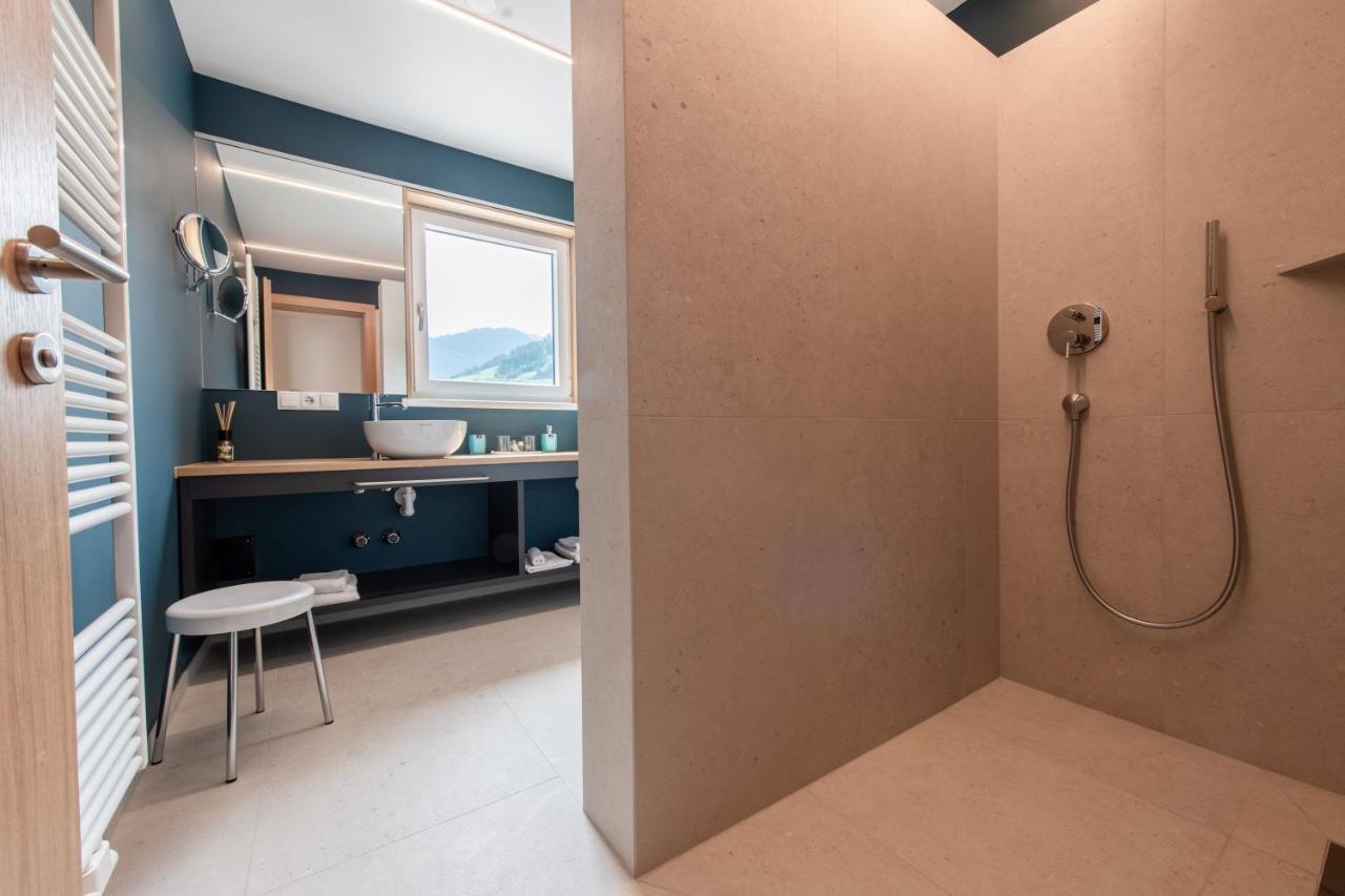 Lapis Monti - Apartments & Suites Burgusio Esterno foto