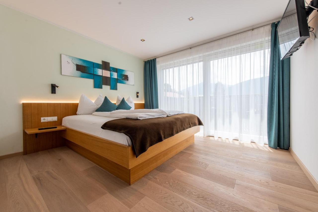 Lapis Monti - Apartments & Suites Burgusio Esterno foto