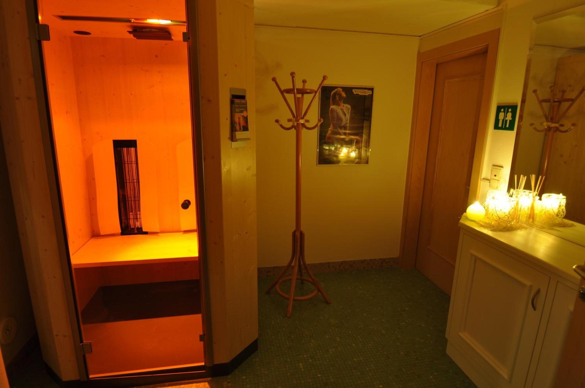 Lapis Monti - Apartments & Suites Burgusio Esterno foto